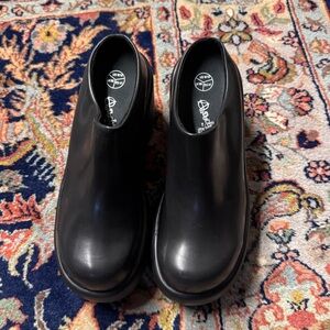 TUK Mules